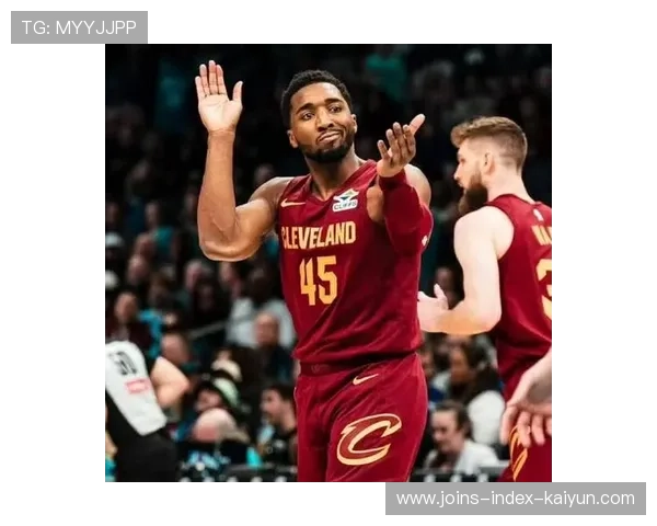 米切尔内线突袭得分，骑士继续增加领先